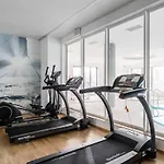 شقة فندقية Waterlane Island - Riverview Pool, & Gym By Downtown 4*