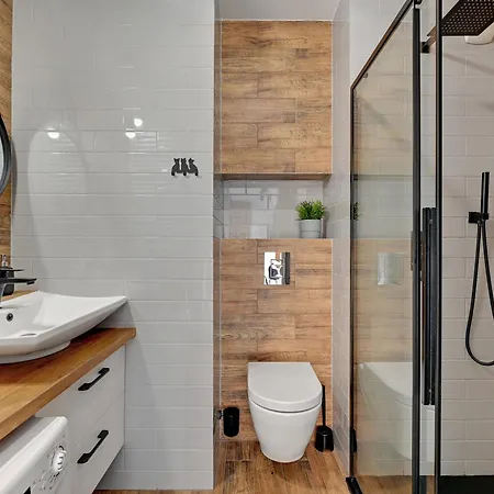 Waterlane Island - Riverview Pool, & Gym By Downtown Apartment