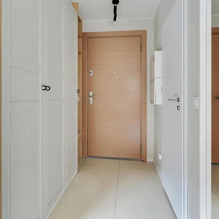 Apartament Waterlane Island - Riverview Pool, & Gym By Downtown