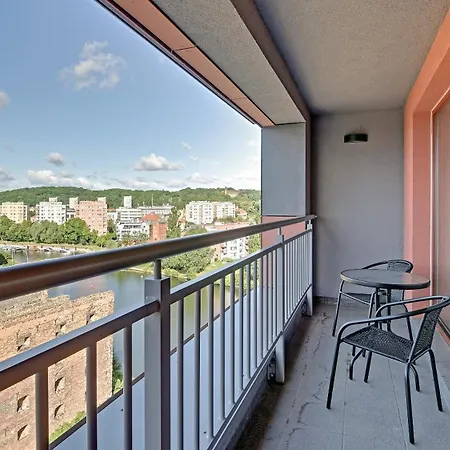 Apartament Waterlane Island - Riverview Pool, & Gym By Downtown *