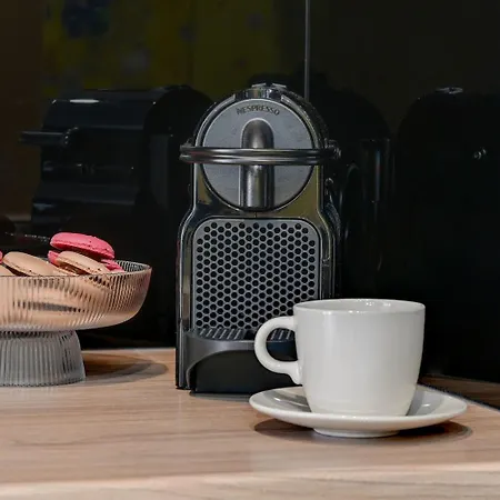 מלון דירות Waterlane Island - Riverview Pool, & Gym By Downtown