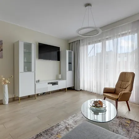 Waterlane Island - Riverview Pool, & Gym By Downtown Hotel apartamentowy