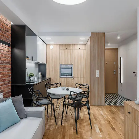 Waterlane Island - Riverview Pool, & Gym By Downtown Gdansk