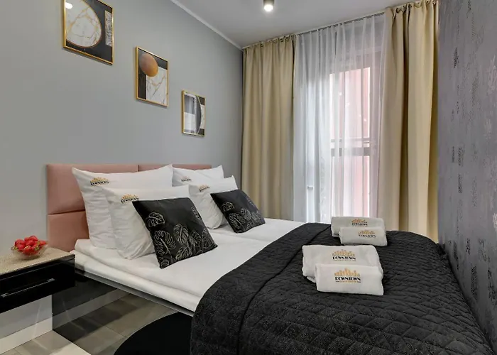 Waterlane Island - Riverview Pool, & Gym By Downtown Appart hôtel