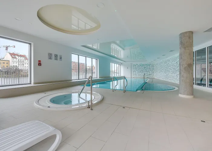 Waterlane Island - Riverview Pool, & Gym By Downtown 格但斯克